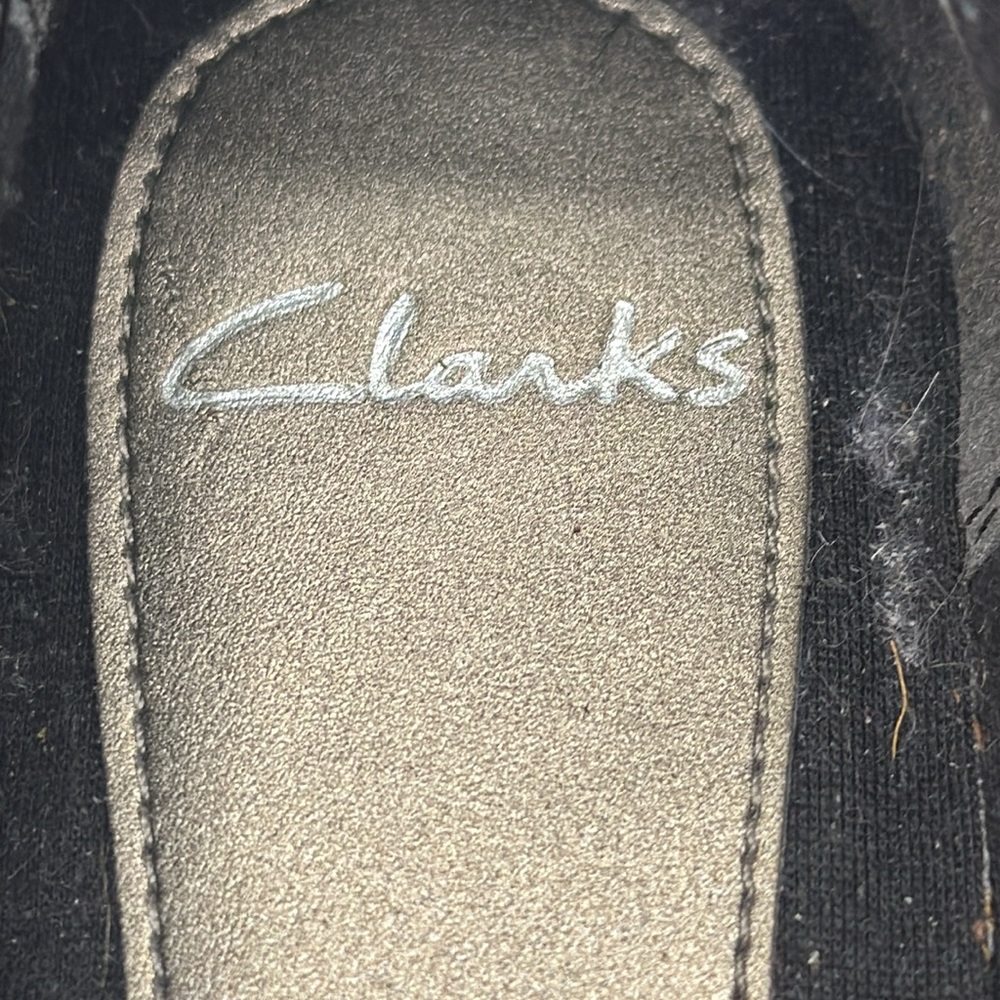 Clarks Black Patent Ballet Flats with Floral Detail Size 8.5 BFL9022E - Picture 6 of 7